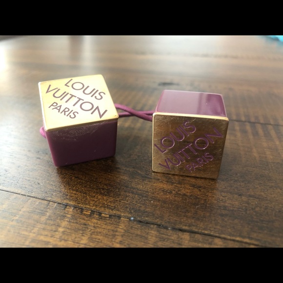 Louis Vuitton cube pony tail holder - Picture 2 of 4